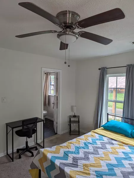 Coliving in Cedar Crest - Se Dallas, Dallas