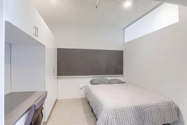 Coliving in South Plaza - KCMO, Kansas City