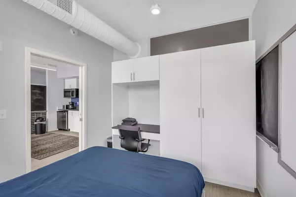 Coliving in South Plaza - KCMO, Kansas City