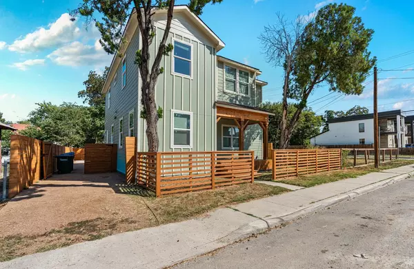 Coliving in Dignowity Hill - East SATX, San Antonio