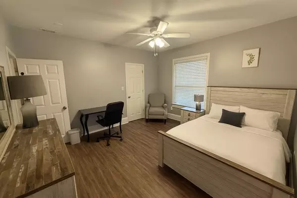 Coliving in Midtown-Westport - KCMO, Kansas City