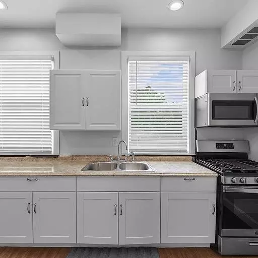 Coliving in Midtown-Westport - KCMO, Kansas City