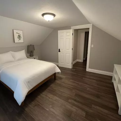 Coliving in Midtown-Westport - KCMO, Kansas City