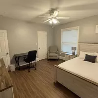 Coliving in Midtown-Westport - KCMO, Kansas City