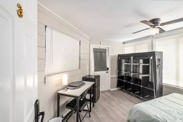 Coliving in Ybor City - Central Tampa, Tampa