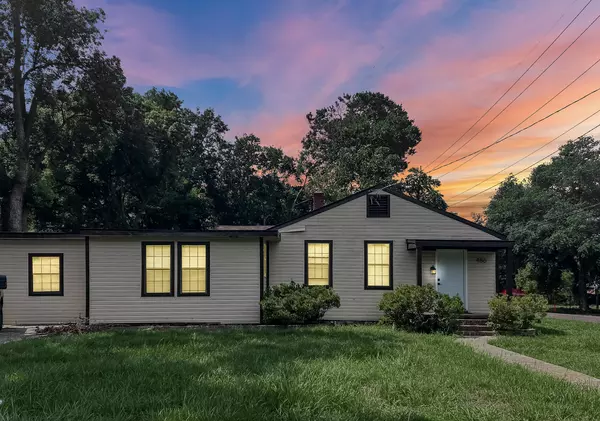 Coliving in College Park JAX - Northside, Jacksonville