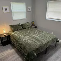 Coliving in Lealman - Clearwater-St. Petersburg, Tampa