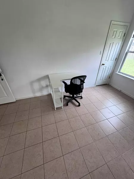 Coliving in Manor - East Austin, Austin