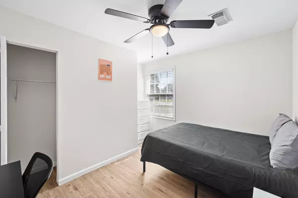Coliving in Sports Complex - Downtown JAX, Jacksonville