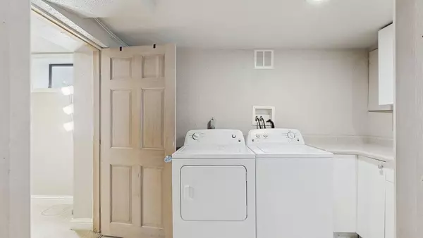 5 bedrooms apartment for rent in Parkrose - East Portland, Portland