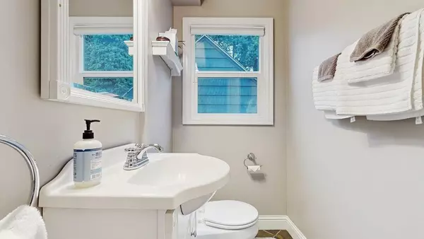 5 bedrooms apartment for rent in Parkrose - East Portland, Portland