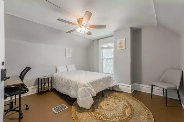 Coliving in Longfellow - KCMO, Kansas City