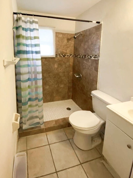 Coliving in Holden Heights - Central Orlando, Orlando