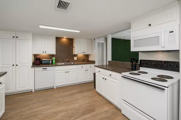 Coliving in Irving - Sw Dallas, Dallas