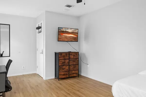 Coliving in Irving - Sw Dallas, Dallas