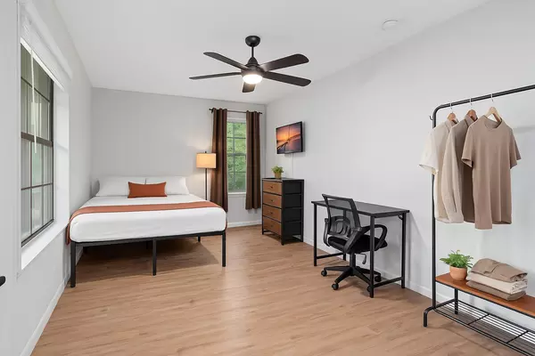 Coliving in Irving - Sw Dallas, Dallas