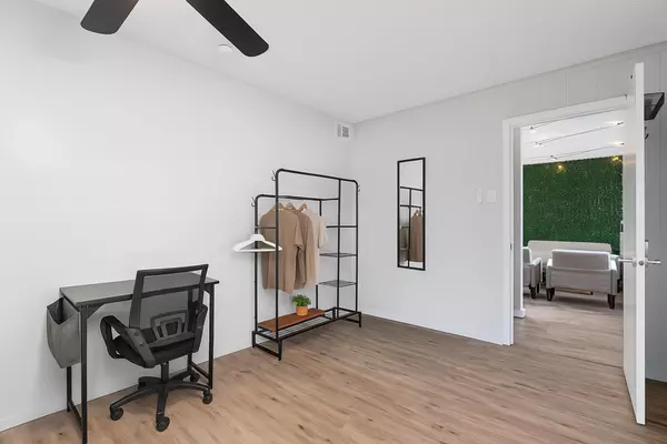 Coliving in Irving - Sw Dallas, Dallas