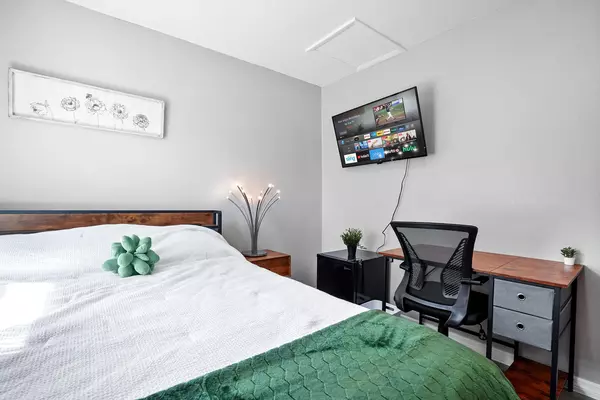 Coliving in College Park JAX - Northside, Jacksonville