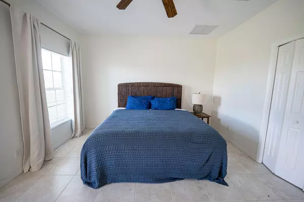 Coliving in Apollo Beach - South Tampa, Tampa