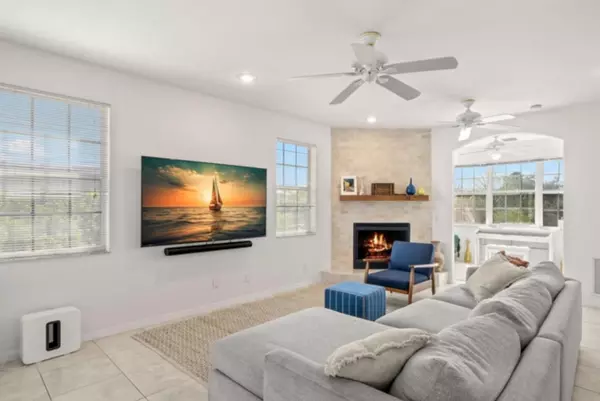Coliving in Apollo Beach - South Tampa, Tampa