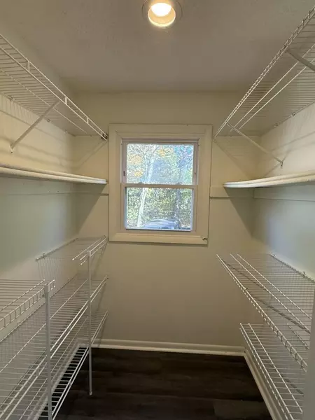 Coliving in College Downs - North Charlotte, Charlotte