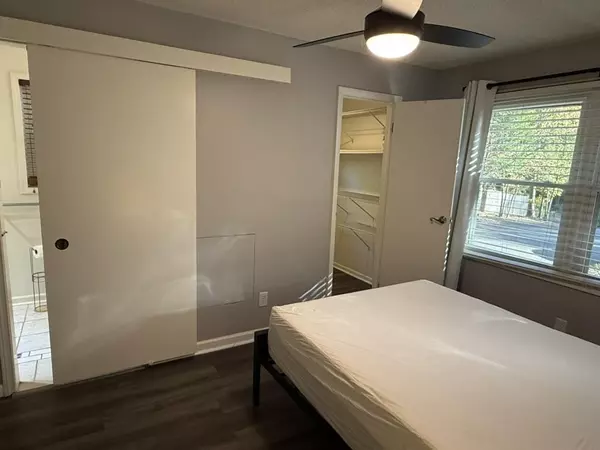 Coliving in College Downs - North Charlotte, Charlotte