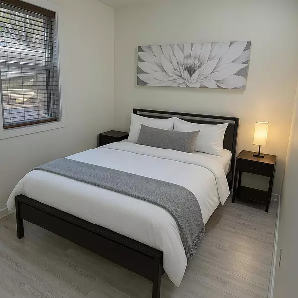 Coliving in College Downs - North Charlotte, Charlotte