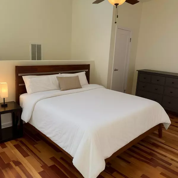 Coliving in College Downs - North Charlotte, Charlotte