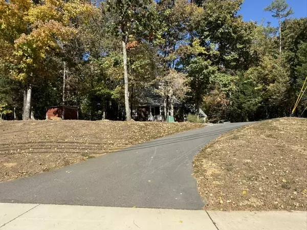 Coliving in College Downs - North Charlotte, Charlotte