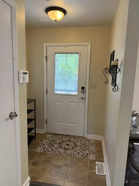 Coliving in College Downs - North Charlotte, Charlotte