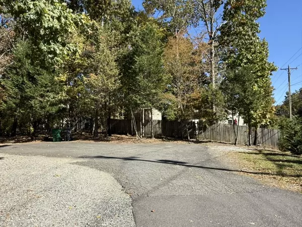 Coliving in College Downs - North Charlotte, Charlotte