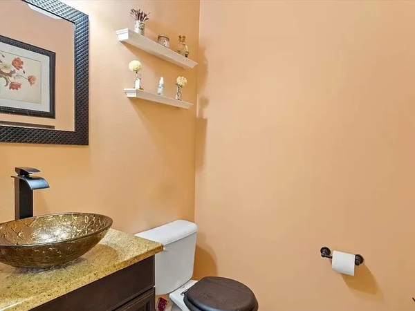 Coliving in Holly Springs - Outer Triangle, Raleigh