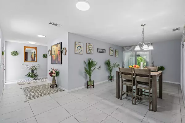 Coliving in Oak Ridge - West Orlando, Orlando