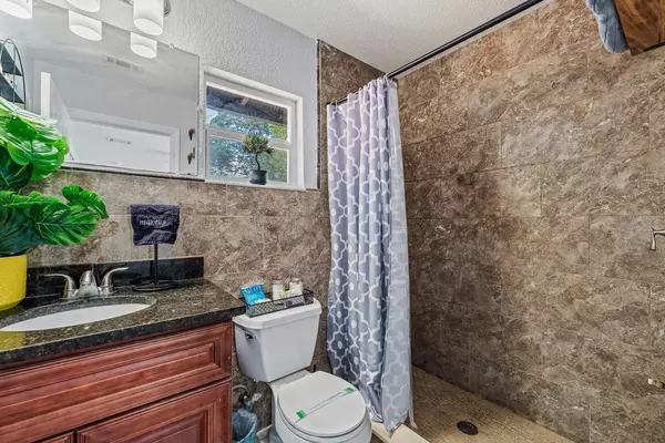 Coliving in Oak Ridge - West Orlando, Orlando