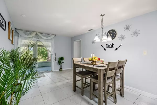 Coliving in Oak Ridge - West Orlando, Orlando