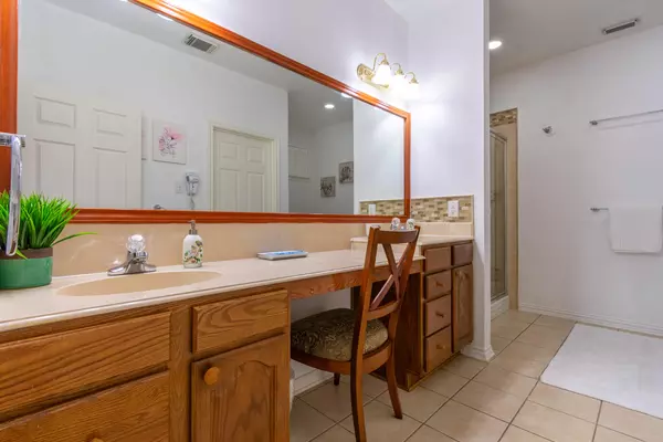 Coliving in Old East Dallas - Ne Dallas, Dallas