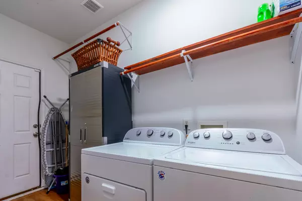 Coliving in Old East Dallas - Ne Dallas, Dallas