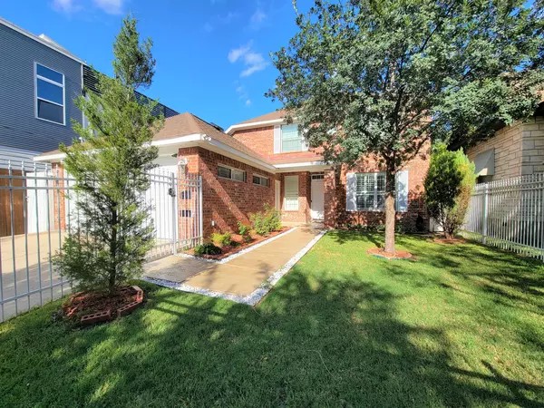 Coliving in Old East Dallas - Ne Dallas, Dallas