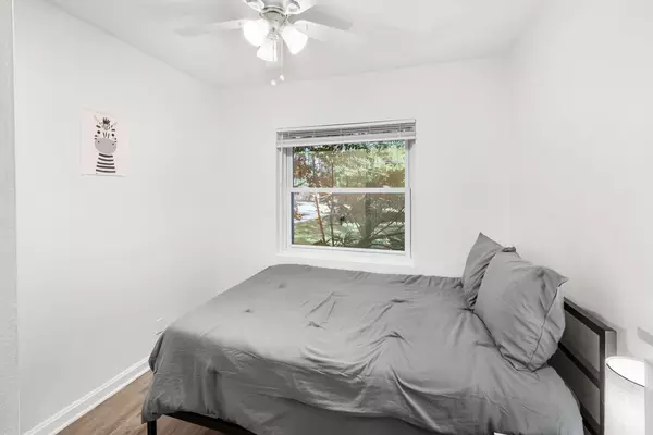 Coliving in Cedar Hills - Westside, Jacksonville