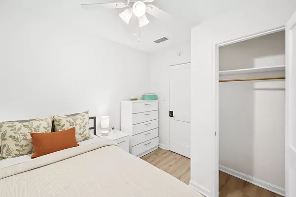 Coliving in Cedar Hills - Westside, Jacksonville