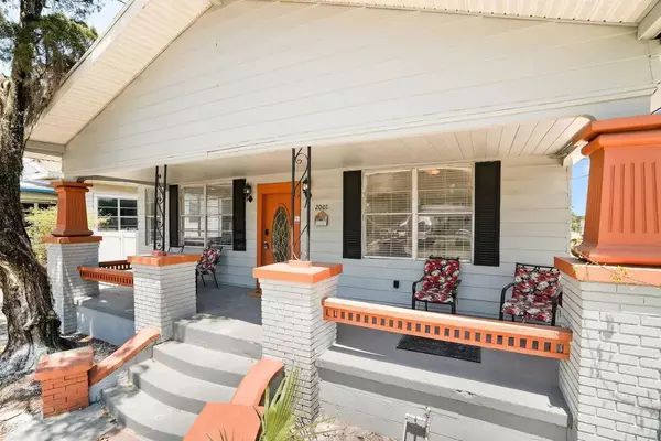 Coliving in Ybor City - Central Tampa, Tampa