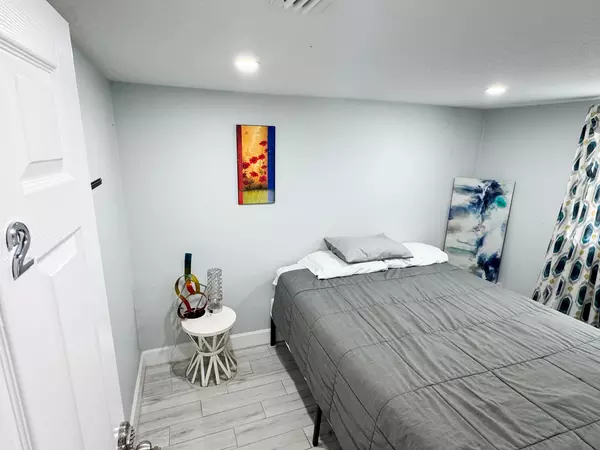 Coliving in Lealman - Clearwater-St. Petersburg, Tampa