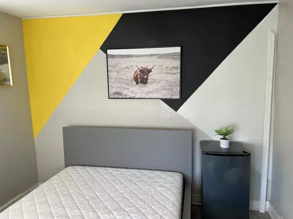 Coliving in Ybor City - Central Tampa, Tampa