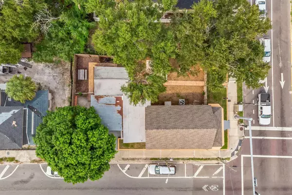 Coliving in Ybor City - Central Tampa, Tampa