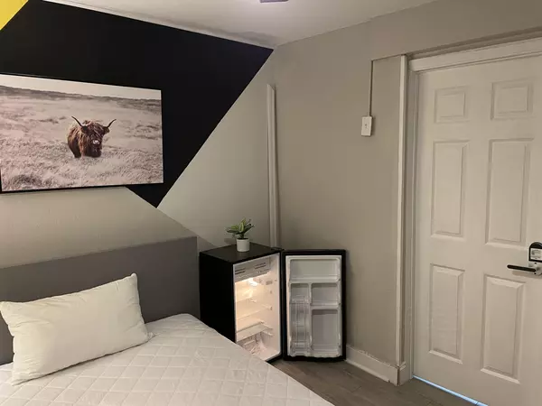 Coliving in Ybor City - Central Tampa, Tampa