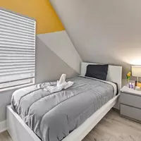 Coliving in Ybor City - Central Tampa, Tampa