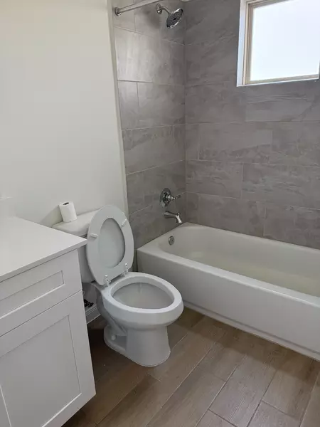 Coliving in Cypress TX - Nw Houston, Houston