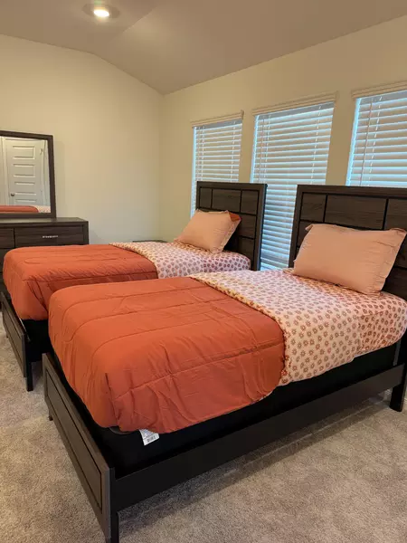 Coliving in Cypress TX - Nw Houston, Houston