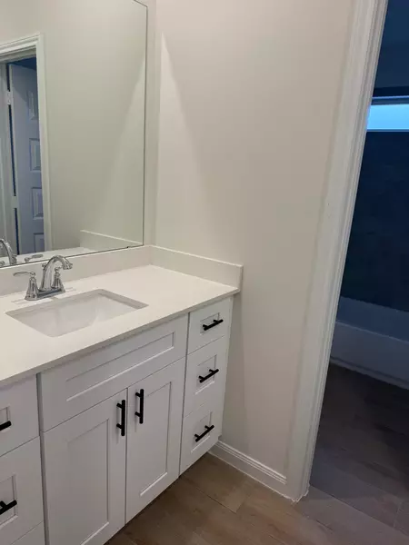 Coliving in Cypress TX - Nw Houston, Houston