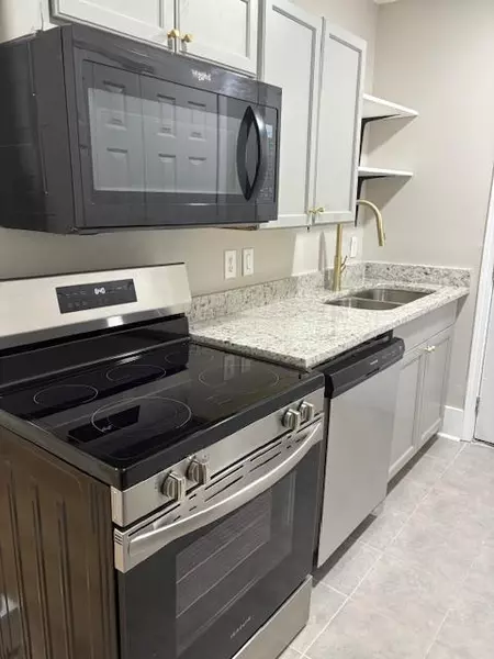 Coliving in Oakland City - West Atl, Atlanta